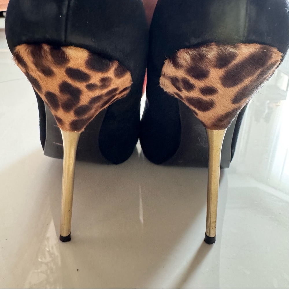 CLOSET SALE | Stuart Weitzman Black Suede with Leopard Print Heels - Picture 3 of 9